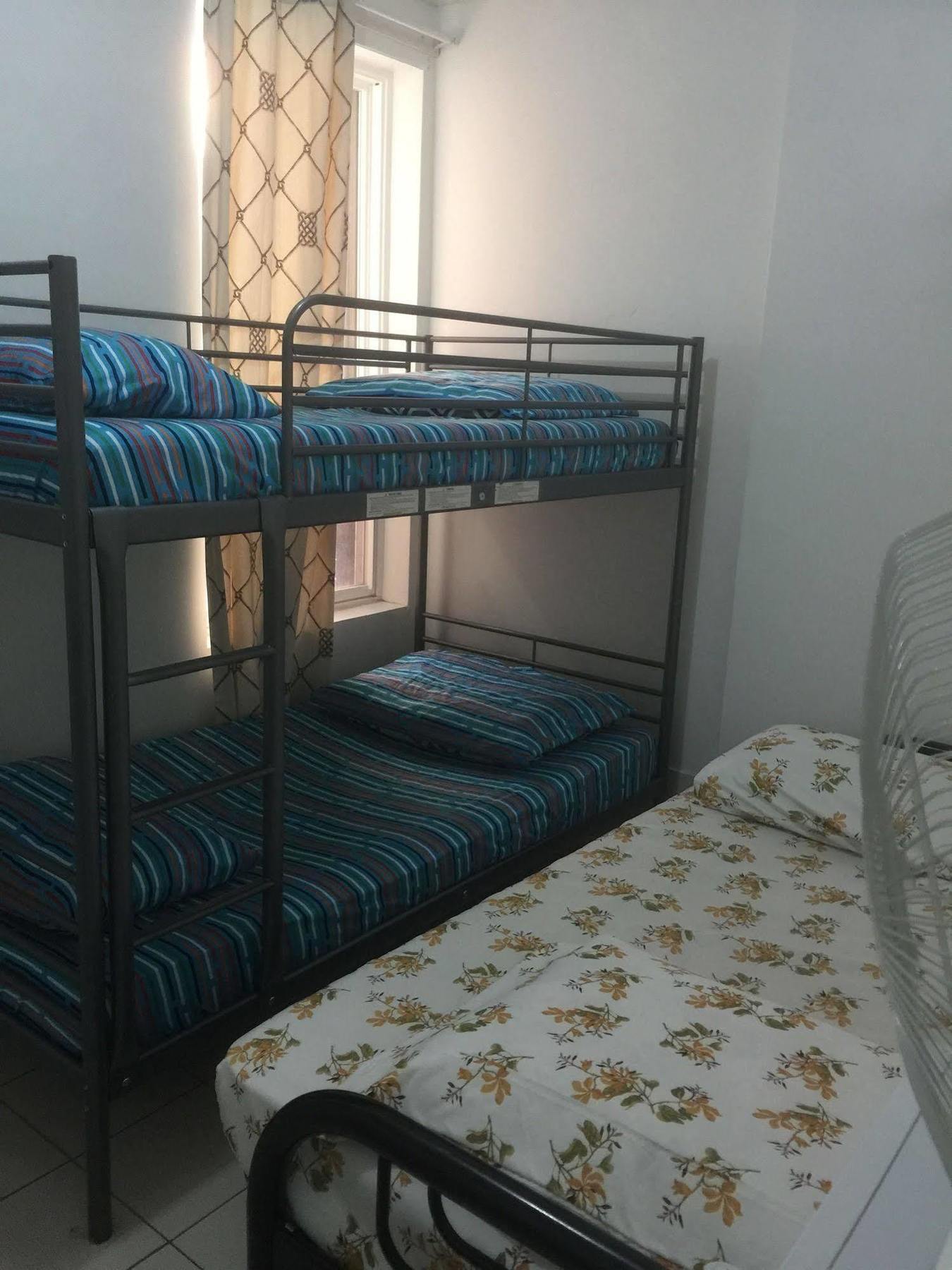 University Apartment Toronto Bagian luar foto
