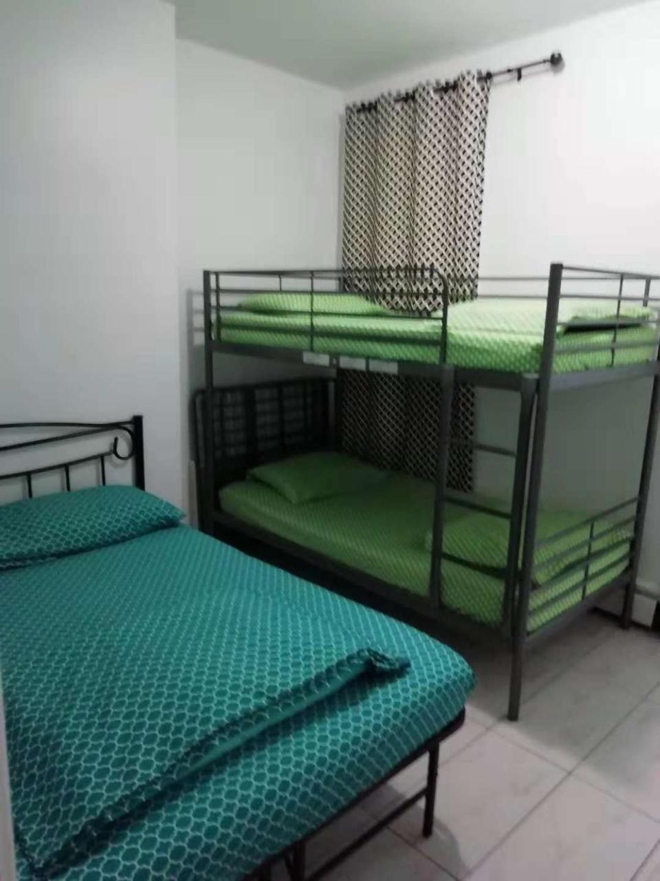University Apartment Toronto Bagian luar foto