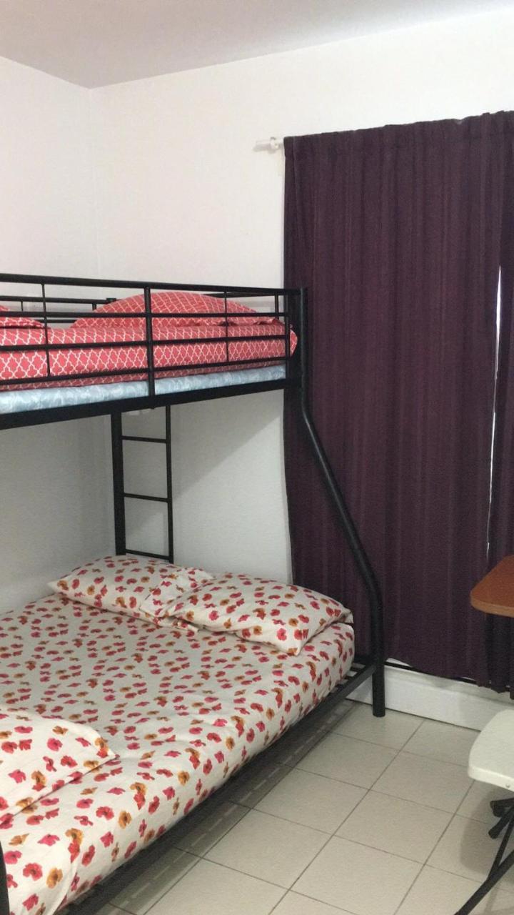 University Apartment Toronto Bagian luar foto