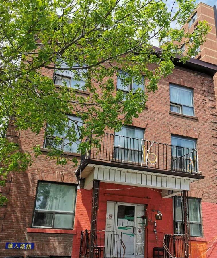 University Apartment Toronto Bagian luar foto